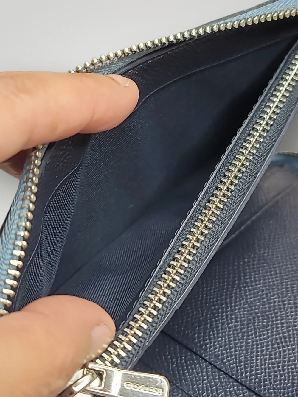 Coach Blue Medium ID Zip Wallet In Good Condition